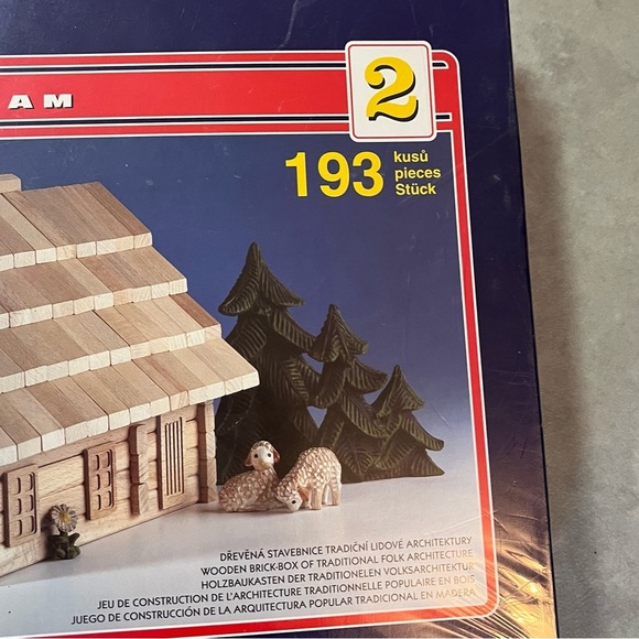 Archa Program Wooden House Building Set. 193 pieces. Makes 13 small houses. 5+ - Picture 3 of 16